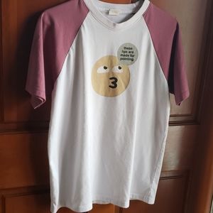 T-Shirt with Pointing Lips.